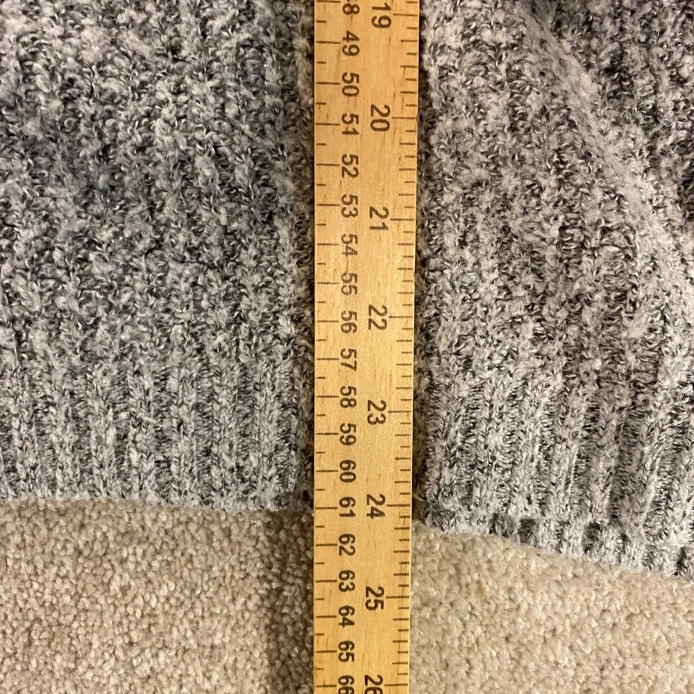 American Eagle Sweater Mens Medium Grey Shaker Rib Knit Crewneck Relaxed Fit